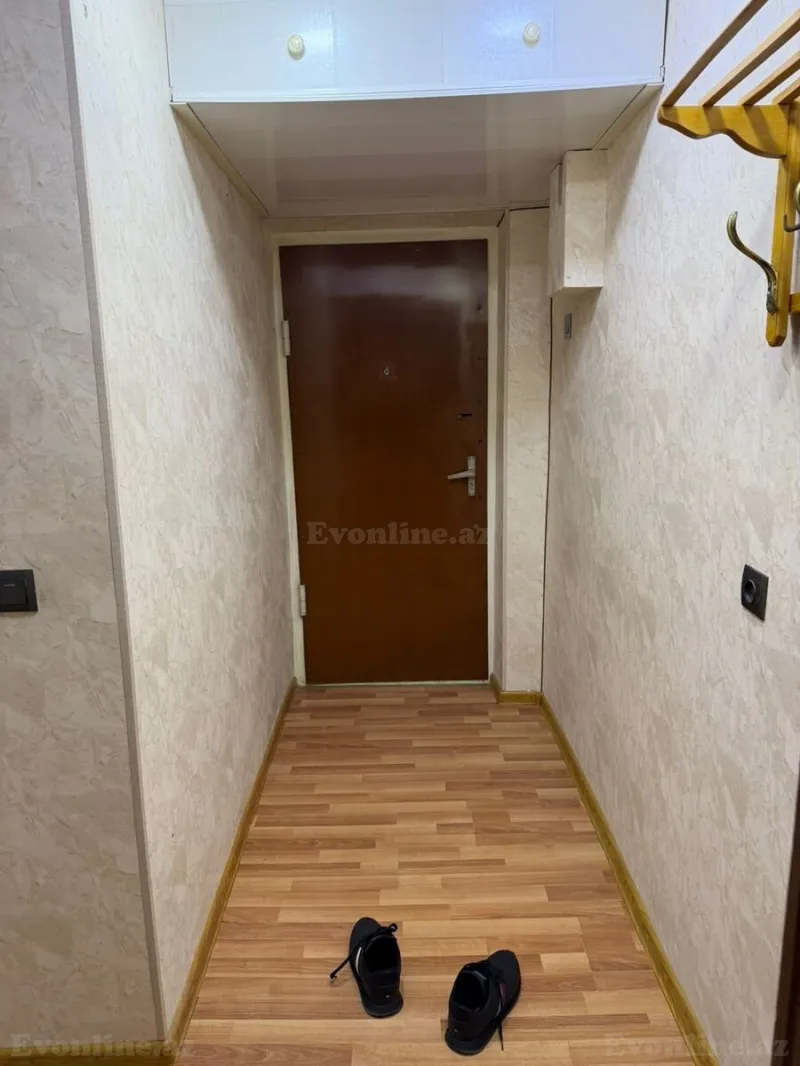 Satılır 2 otaqlı Mənzil Köhnə tikili 35 m² Neftçilər m. - şəkil 3