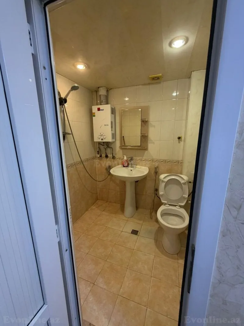 Satılır 2 otaqlı Mənzil Köhnə tikili 35 m² Neftçilər m. - şəkil 12