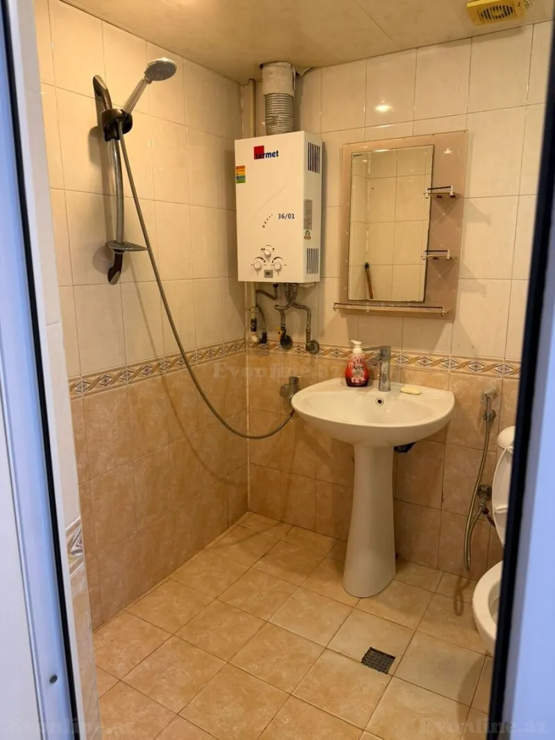 Satılır 2 otaqlı Mənzil Köhnə tikili 35 m² Neftçilər m. - şəkil 13