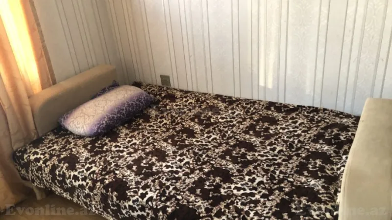 Kirayə verilir 2 otaqlı Mənzil Köhnə tikili 45 m² 8-ci kilometr