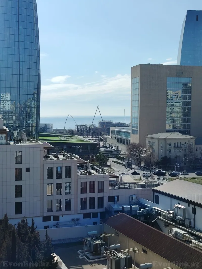 Kirayə verilir 3 otaqlı Mənzil Yeni tikili 100 m² Xətai m.