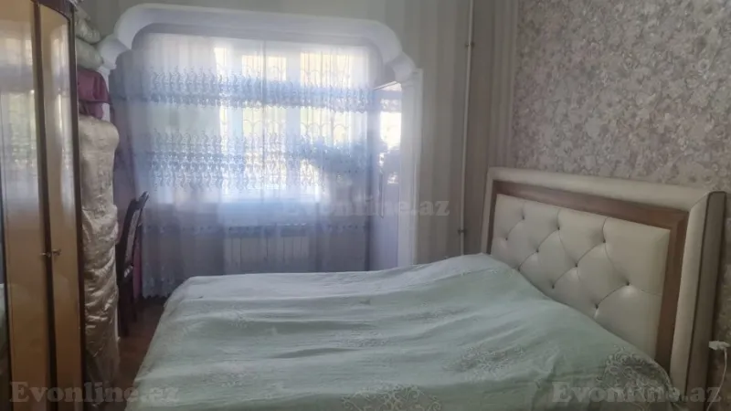 Bakı, Xətai r., Həzi Aslanov m., Həzi Aslanovda 4 otaqlı mənzil satılır