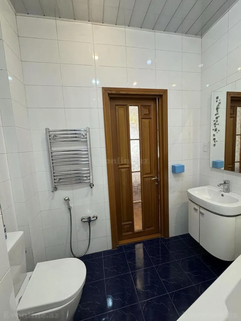 Satılır 4 otaqlı Mənzil Yeni tikili 190 m² Gənclik m. - şəkil 24