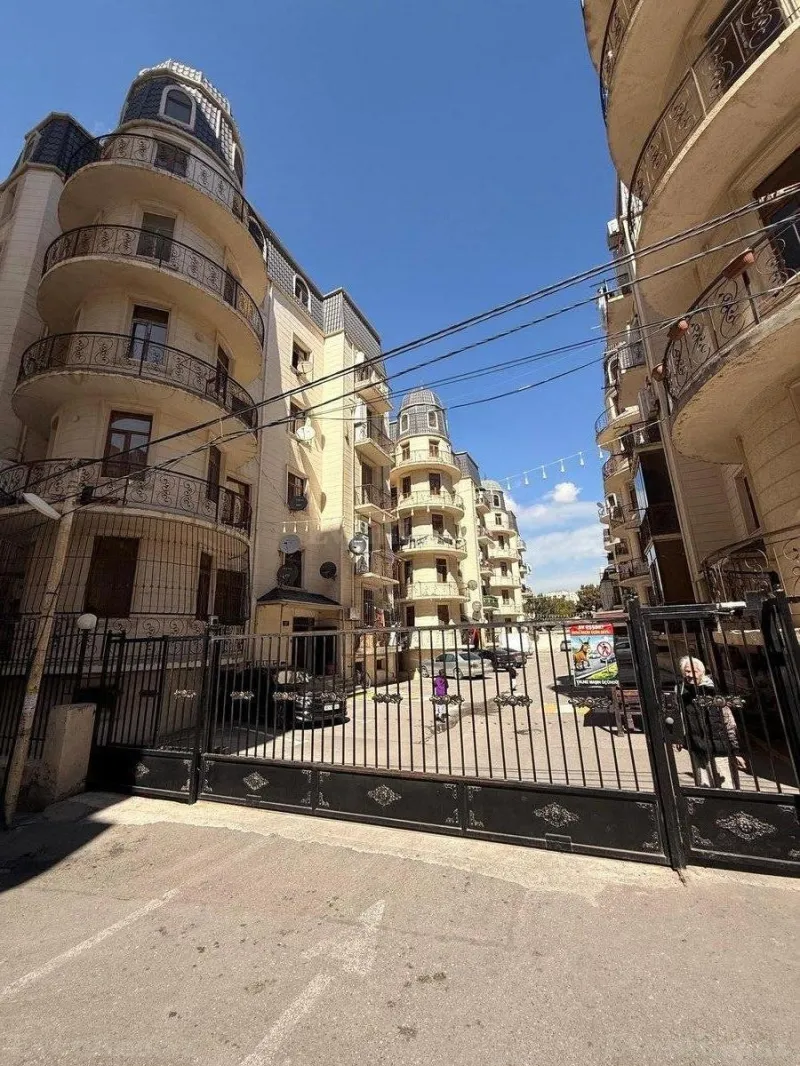 Satılır 3 otaqlı Mənzil Yeni tikili 77 m² Xırdalan