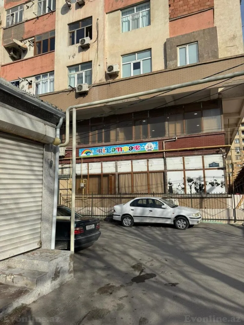 Satılır 5 otaqlı Mənzil Yeni tikili 340 m² İnşaatçılar m. - şəkil 2