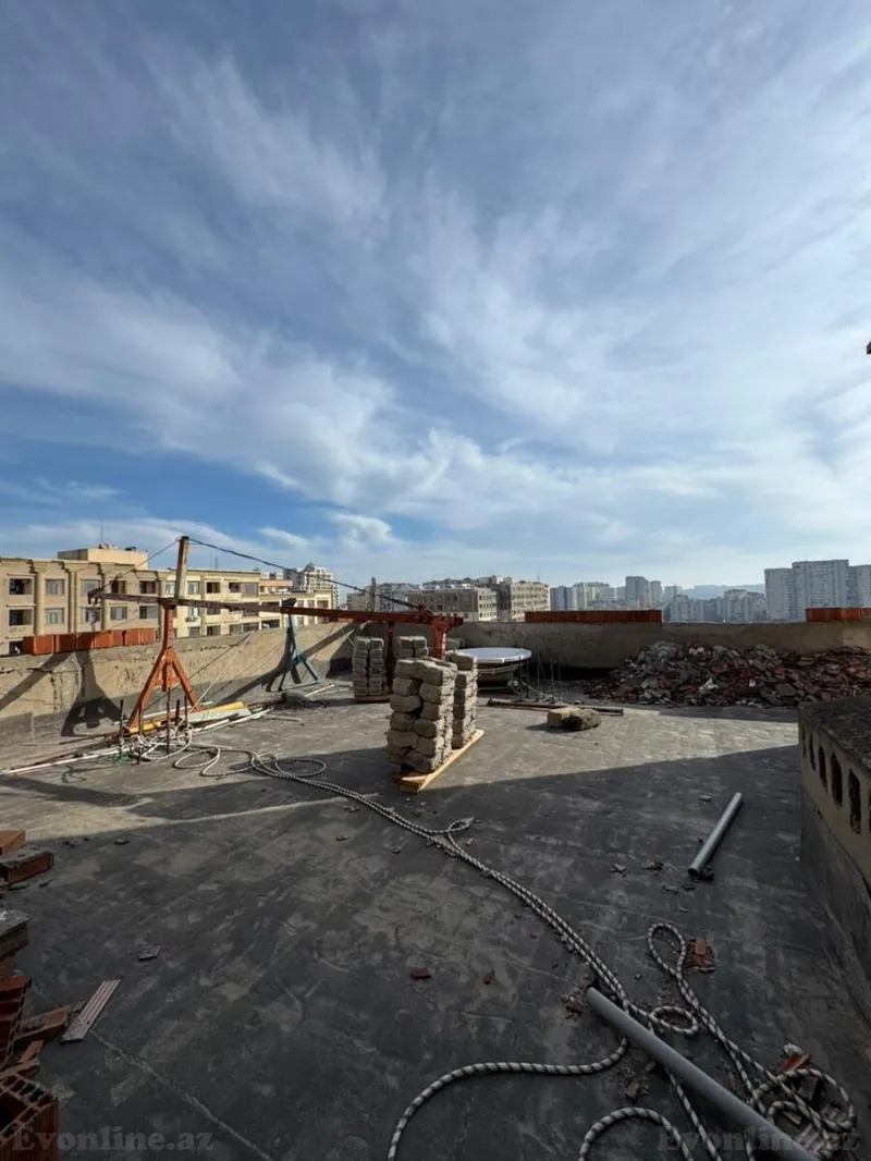 Satılır 5 otaqlı Mənzil Yeni tikili 340 m² İnşaatçılar m. - şəkil 16