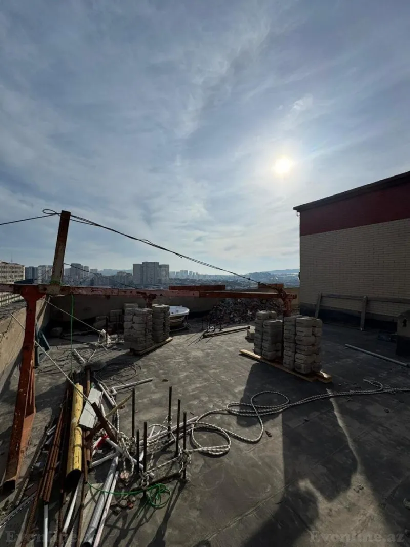 Satılır 5 otaqlı Mənzil Yeni tikili 340 m² İnşaatçılar m. - şəkil 17