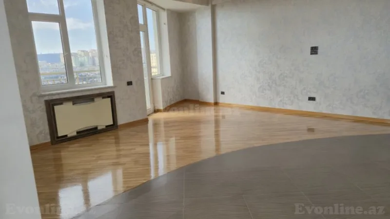 Satılır 3 otaqlı Mənzil Yeni tikili 120 m² İnşaatçılar m. - şəkil 3
