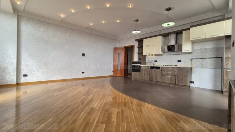 Satılır 3 otaqlı Mənzil Yeni tikili 120 m² İnşaatçılar m. - şəkil 4