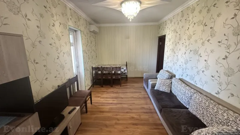 Satılır 2 otaqlı Mənzil Köhnə tikili 60 m² Suraxanı r. - şəkil 3