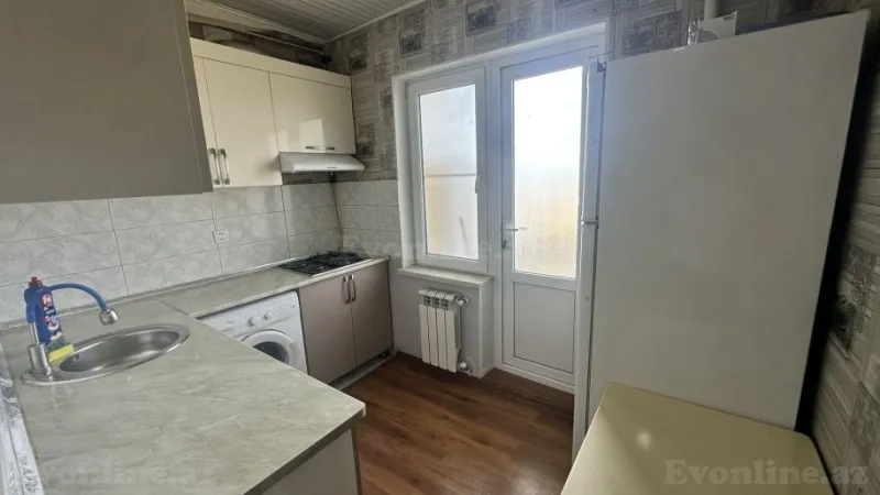 Satılır 2 otaqlı Mənzil Köhnə tikili 60 m² Suraxanı r. - şəkil 9