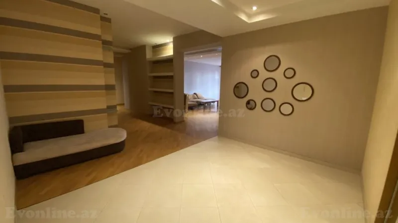 Kirayə verilir 4 otaqlı Mənzil Yeni tikili 220 m² 28 May m. - şəkil 11