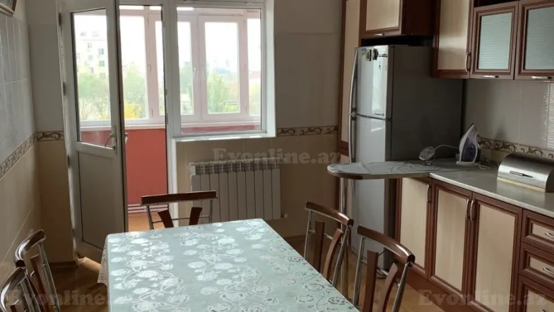 Kirayə verilir 3 otaqlı Mənzil Yeni tikili 143 m² Sumqayıt