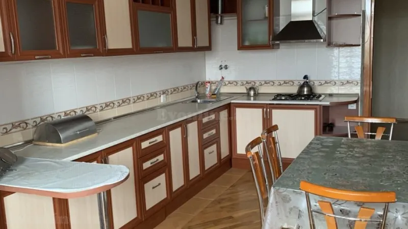 Kirayə verilir 3 otaqlı Mənzil Yeni tikili 143 m² Sumqayıt - şəkil 2