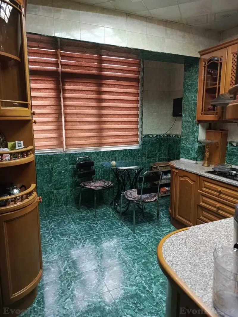 Satılır 3 otaqlı Mənzil Köhnə tikili 65 m² 8-ci mikrorayon - şəkil 4