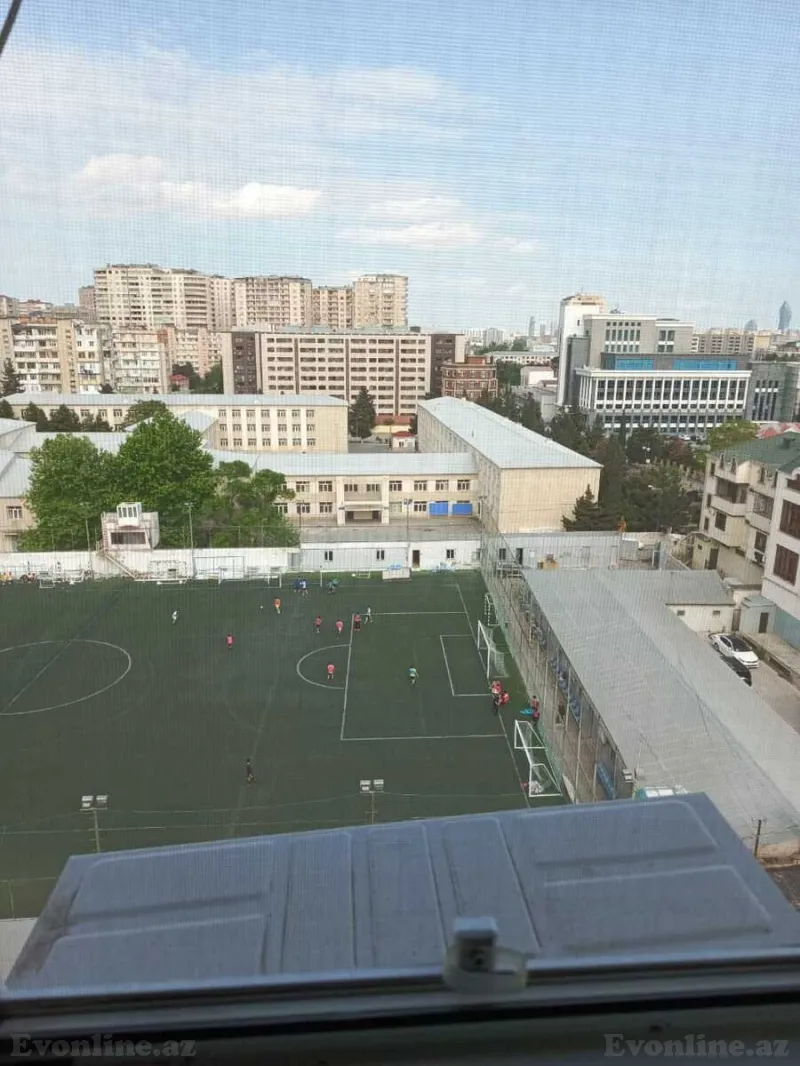 Satılır 3 otaqlı Mənzil Köhnə tikili 65 m² 8-ci mikrorayon - şəkil 9