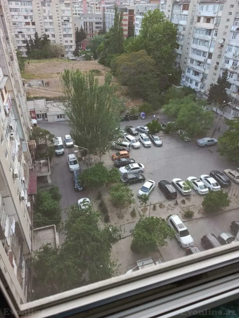 Satılır 3 otaqlı Mənzil Köhnə tikili 65 m² 8-ci mikrorayon - şəkil 10