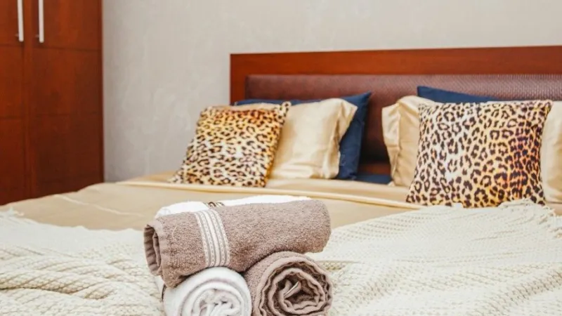 Kirayə verilir 3 otaqlı Mənzil Yeni tikili 200 m² Nizami m. - şəkil 3