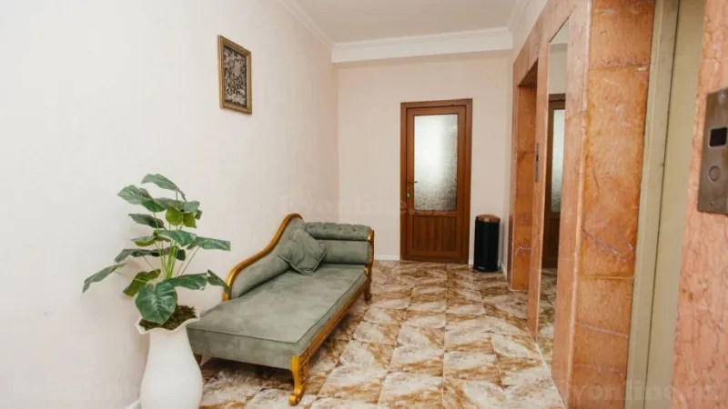 Kirayə verilir 3 otaqlı Mənzil Yeni tikili 200 m² Nizami m. - şəkil 16