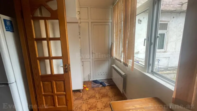 Satılır 3 otaqlı Mənzil Köhnə tikili 72 m² 6-cı mikrorayon - şəkil 8