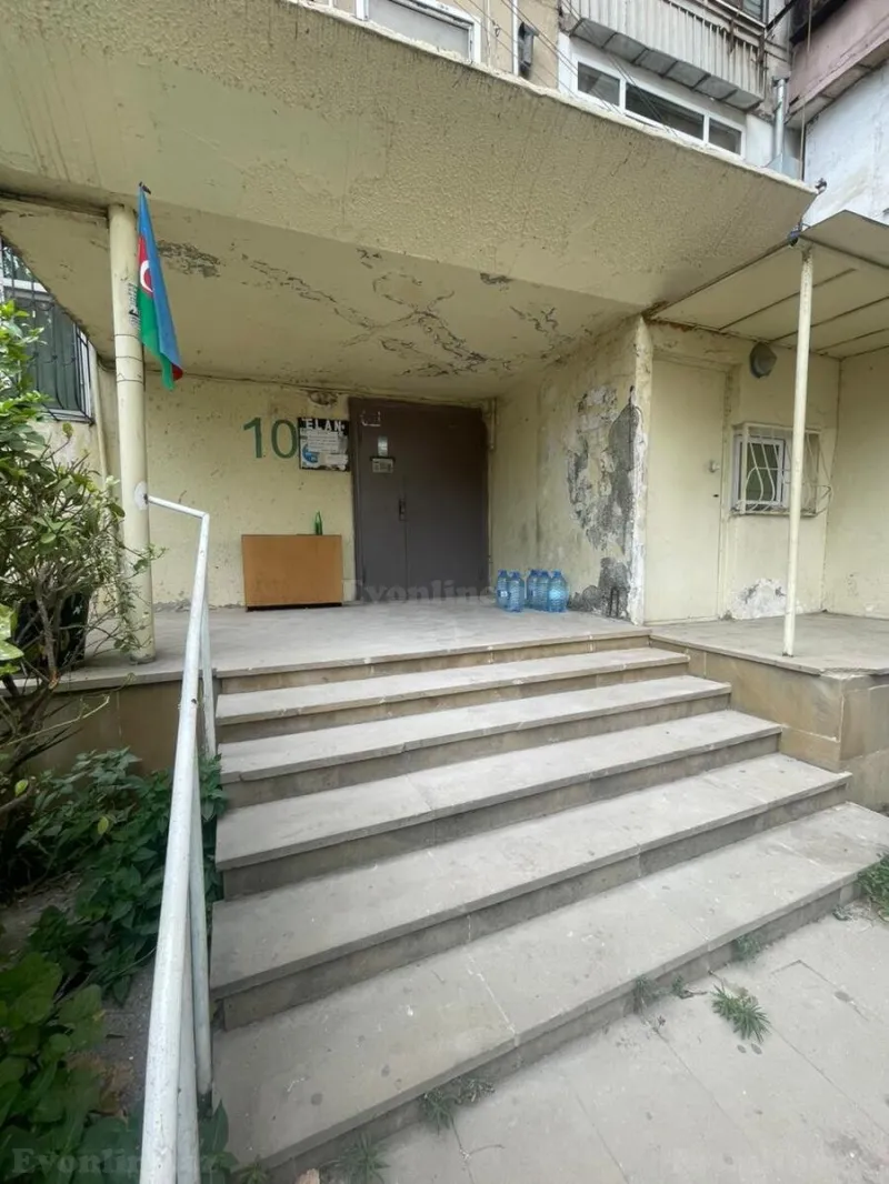 Satılır 3 otaqlı Mənzil Köhnə tikili 72 m² 6-cı mikrorayon - şəkil 16