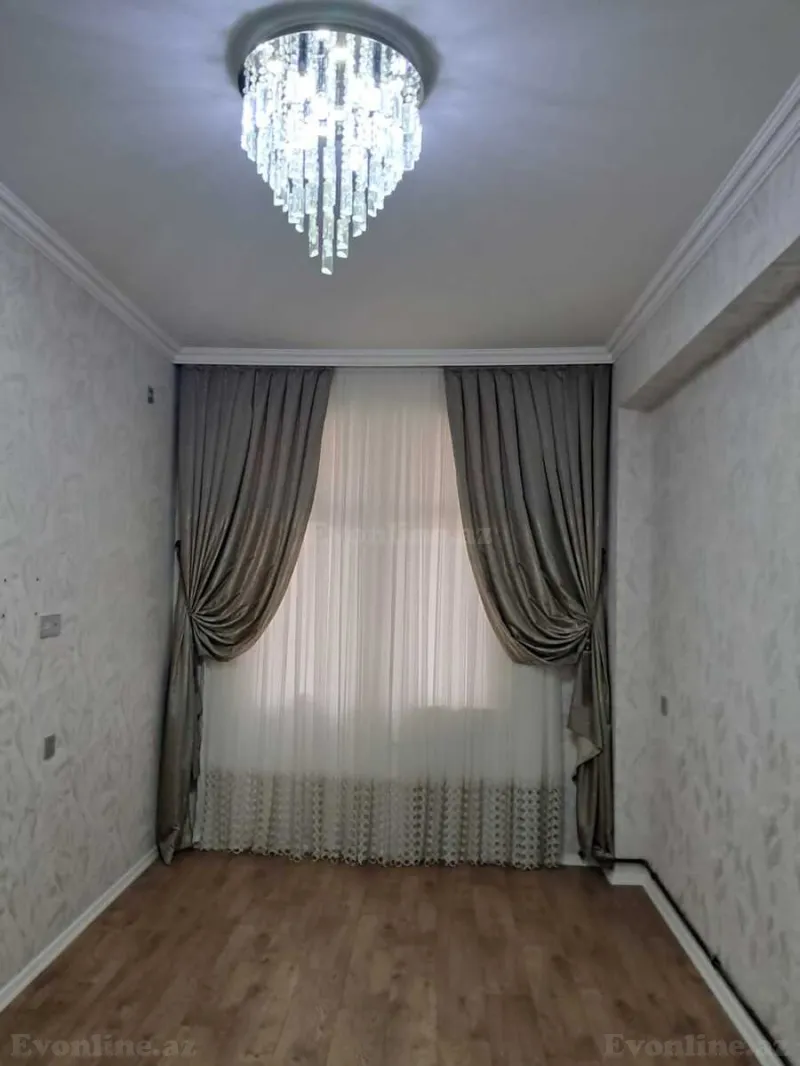 Bakı, Suraxanı r., Massiv Dda 2 otaqlı mənzil kirayə verilir