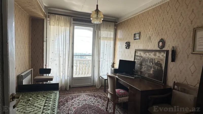 Satılır 4 otaqlı Mənzil Köhnə tikili 120 m² 28 May m. - şəkil 3