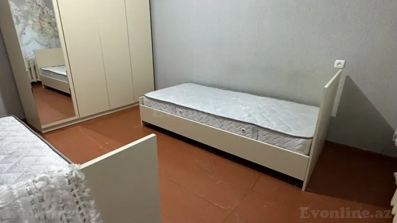 Kirayə verilir 5 otaqlı Mənzil Köhnə tikili 113 m² 8-ci mikrorayon - şəkil 2