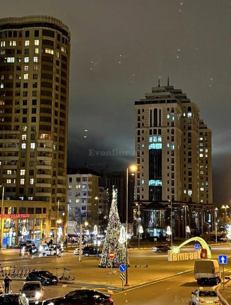 Satılır 3 otaqlı Mənzil Yeni tikili 135 m² Nizami m. - şəkil 2