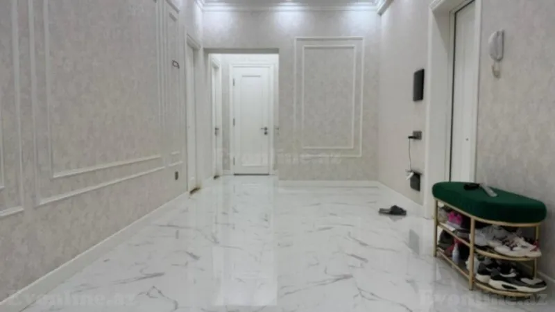 Kirayə verilir 3 otaqlı Mənzil Yeni tikili 160 m² Nərimanov r. - şəkil 11