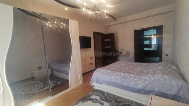 Satılır 4 otaqlı Mənzil Yeni tikili 178 m² Nizami m. - şəkil 14