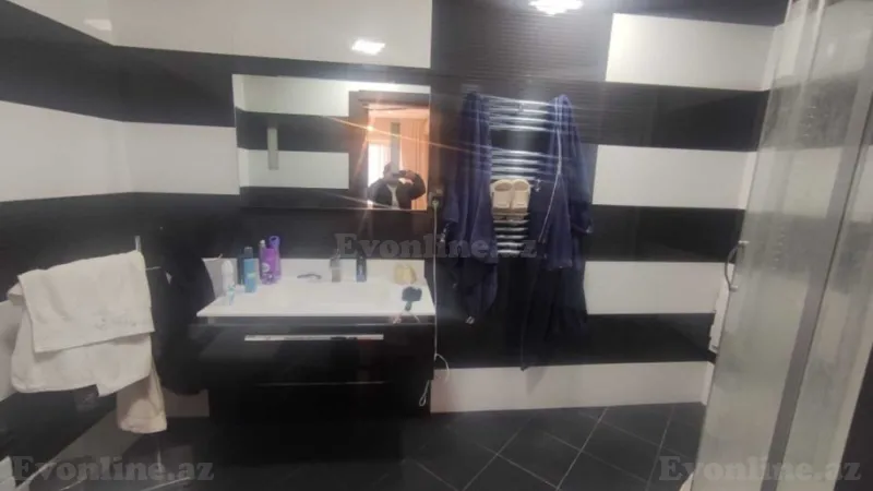 Satılır 4 otaqlı Mənzil Yeni tikili 178 m² Nizami m. - şəkil 22