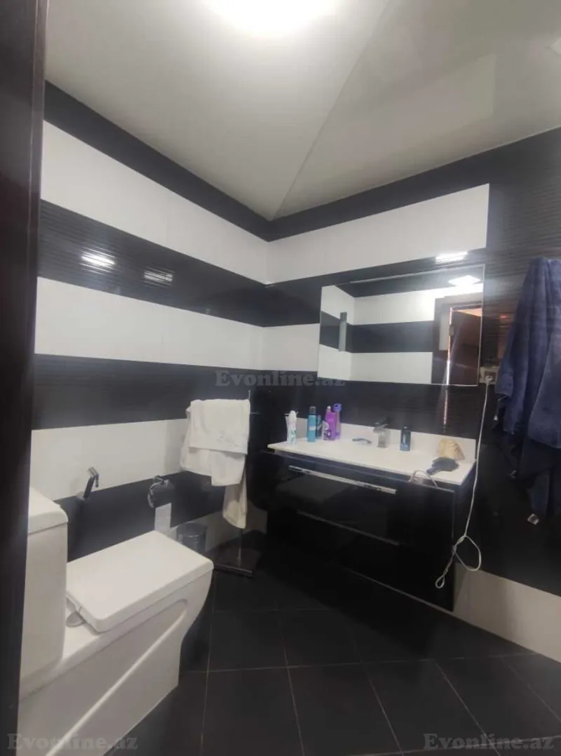 Satılır 4 otaqlı Mənzil Yeni tikili 178 m² Nizami m. - şəkil 23