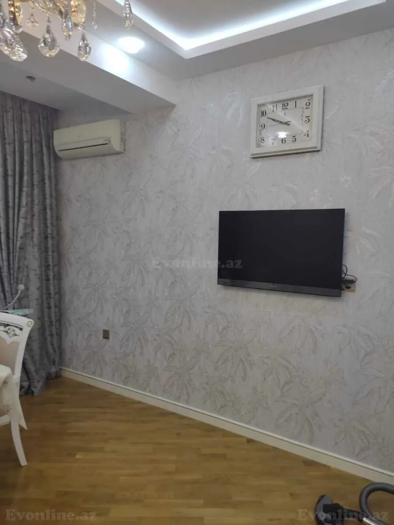 Kirayə verilir 2 otaqlı Mənzil Yeni tikili 70 m² 1-ci mikrorayon - şəkil 2