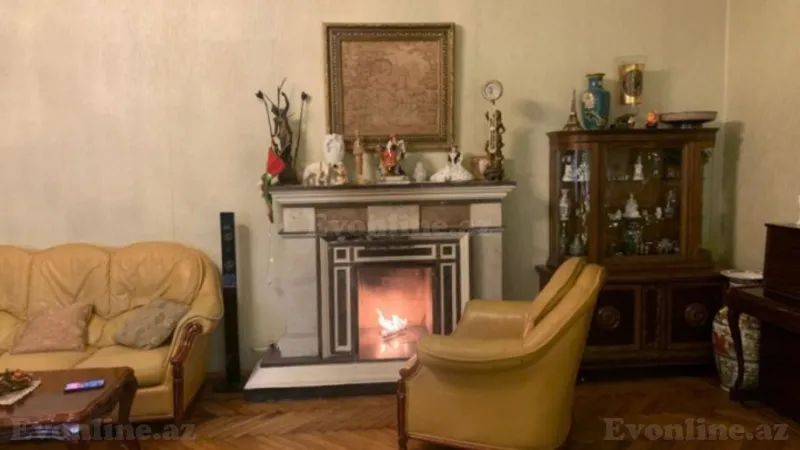 Satılır 6 otaqlı Mənzil Köhnə tikili 220 m² 28 May m. - şəkil 6