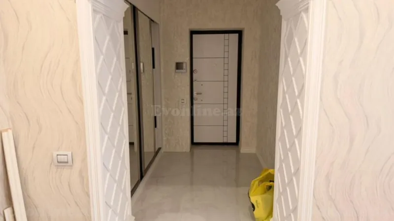 Satılır 7 otaqlı Mənzil Yeni tikili 178 m² 8 Noyabr m. - şəkil 2