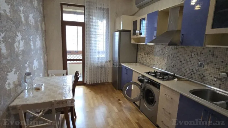 Kirayə verilir 2 otaqlı Mənzil Yeni tikili 70 m² İnşaatçılar m. - şəkil 7
