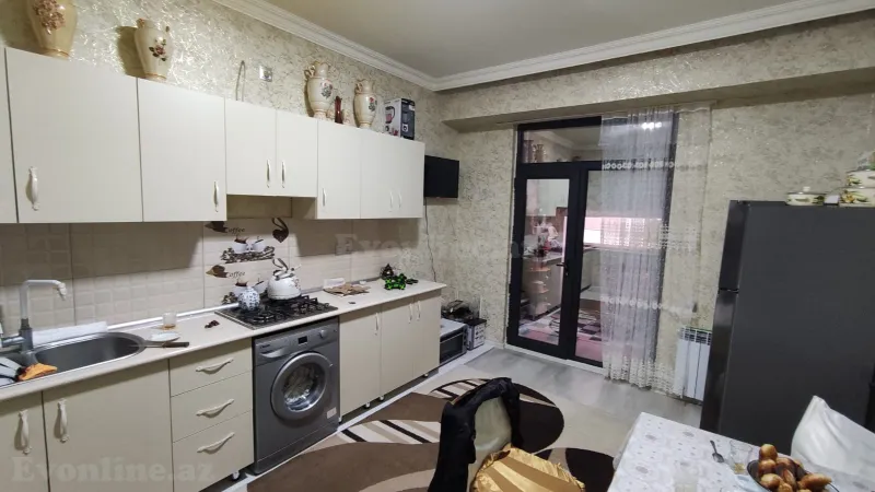 Satılır 2 otaqlı Mənzil Yeni tikili 90 m² Gənclik m. - şəkil 4