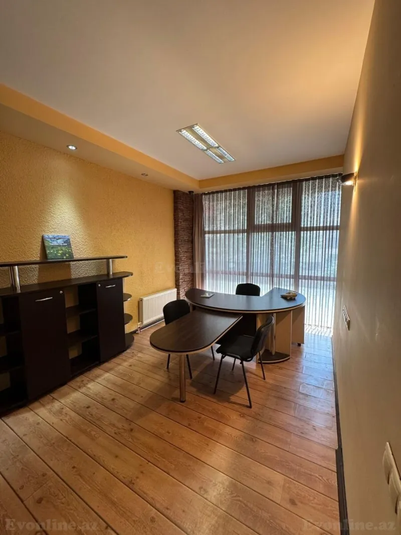 Kirayə verilir Ofis 180 m² Nəsimi r. - şəkil 2