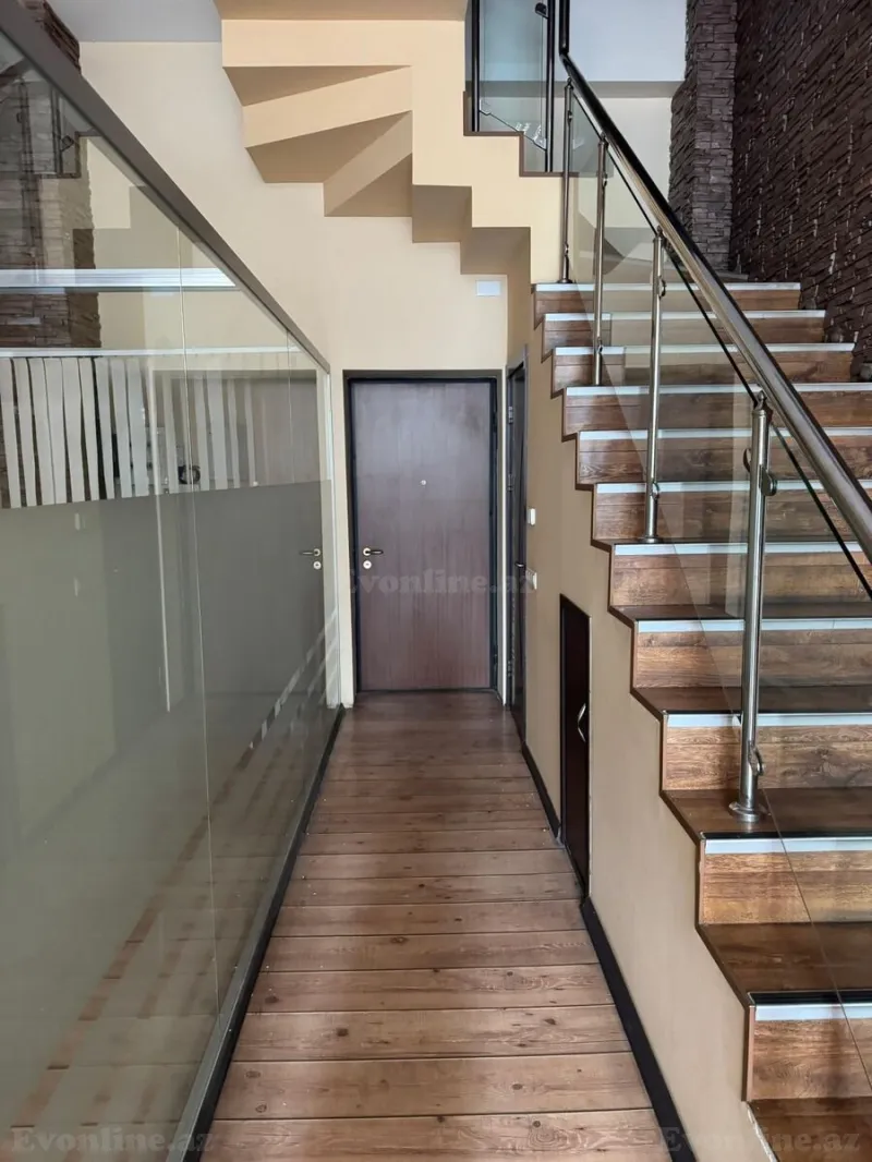 Kirayə verilir Ofis 180 m² Nəsimi r. - şəkil 7