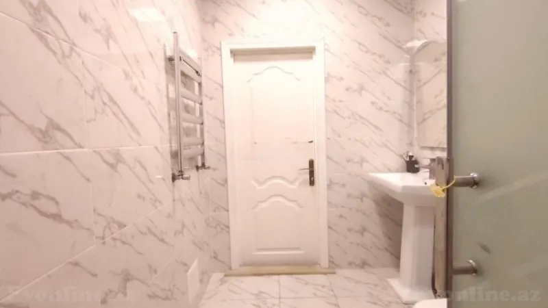 Satılır 3 otaqlı Mənzil Yeni tikili 110 m² 28 May m. - şəkil 20