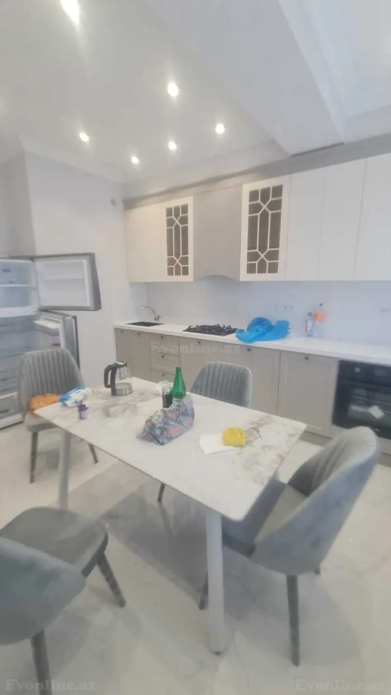 Kirayə verilir 3 otaqlı Mənzil Yeni tikili 150 m² 28 May m. - şəkil 11