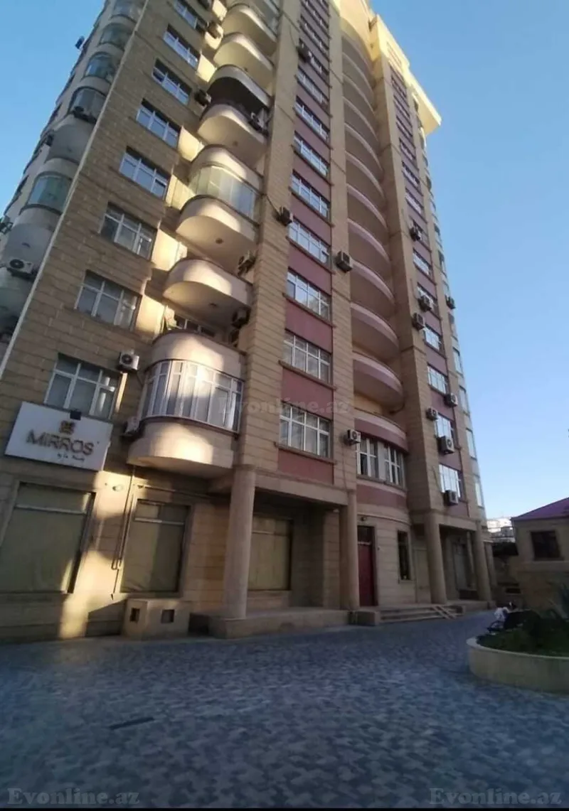 Satılır 4 otaqlı Mənzil Yeni tikili 148 m² Yasamal r. - şəkil 3