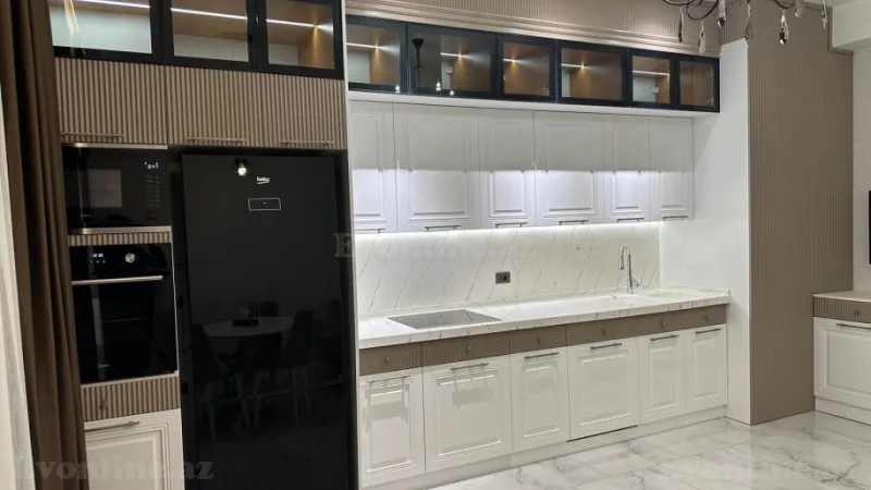 Kirayə verilir 3 otaqlı Mənzil Yeni tikili 140 m² Xətai r. - şəkil 9