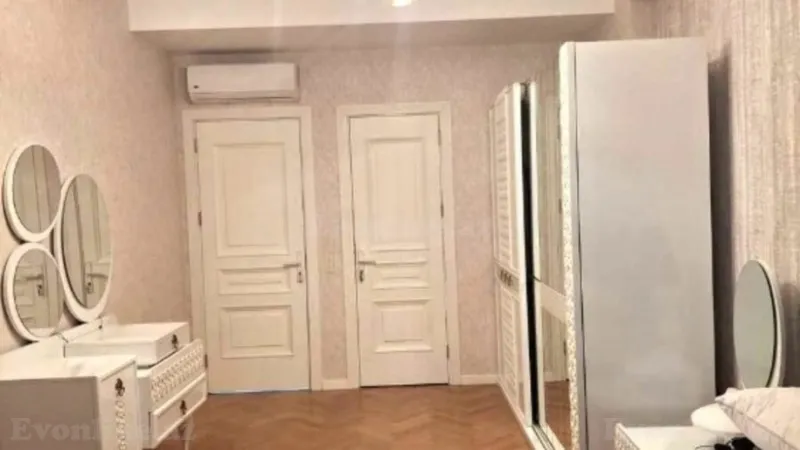 Kirayə verilir 3 otaqlı Mənzil Yeni tikili 124 m² Nəsimi r. - şəkil 6