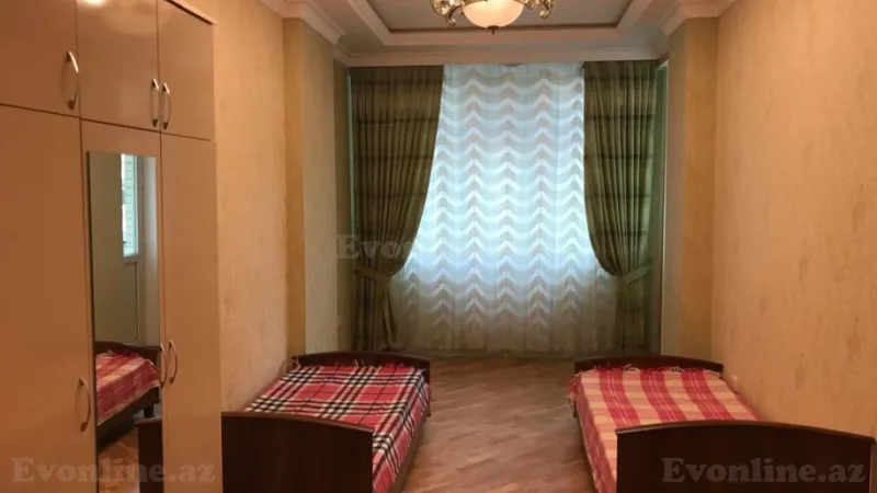 Kirayə verilir 3 otaqlı Mənzil Yeni tikili 150 m² Nəsimi r. - şəkil 8