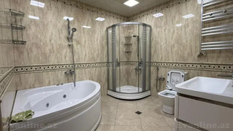 Kirayə verilir 3 otaqlı Mənzil Yeni tikili 160 m² Elmlər Akademiyası m. - şəkil 13