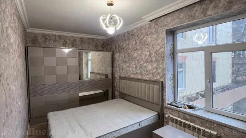 Kirayə verilir 2 otaqlı Mənzil Köhnə tikili 65 m² 8-ci kilometr