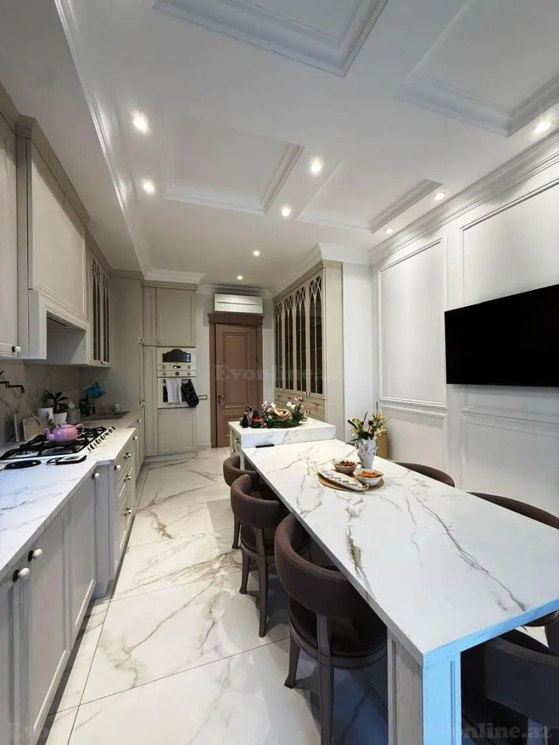 Satılır 7 otaqlı Mənzil Yeni tikili 285 m² 28 May m. - şəkil 7