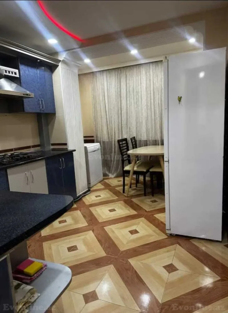 Kirayə verilir 3 otaqlı Mənzil Köhnə tikili 95 m² Nizami m. - şəkil 6